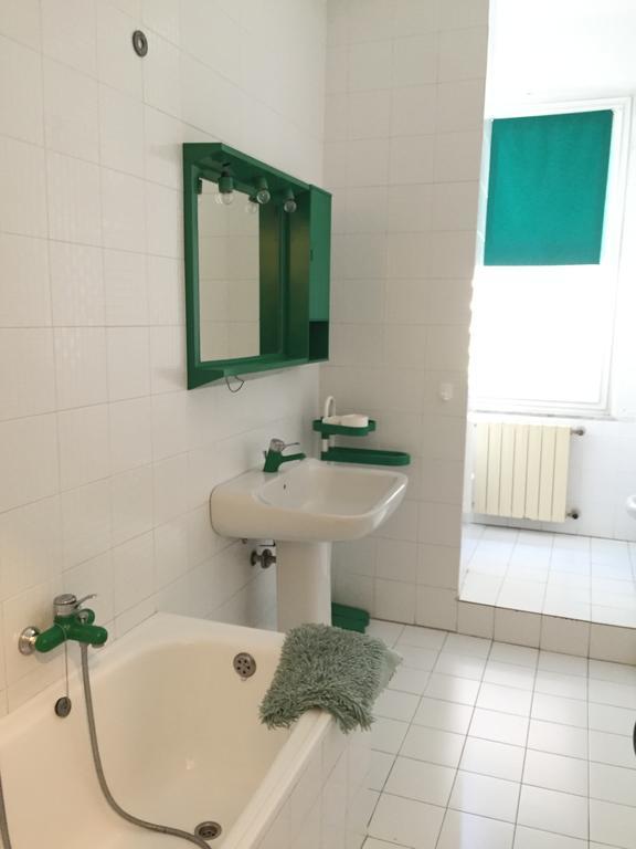Appartamento Roggero Levanto Luaran gambar